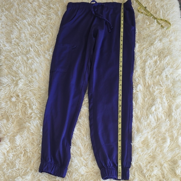 Dickies Women's V-Neck Scrub Top XS- Puple & Marilyn Scrub Pants XS -Purple - Picture 9 of 12